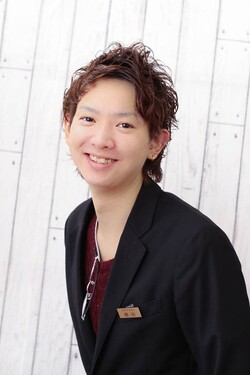 柳田　泰輔 | サイワイマチ美容室のスタイリスト