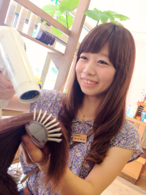 嶋田　郁美 | Luxeptyのアシスタント