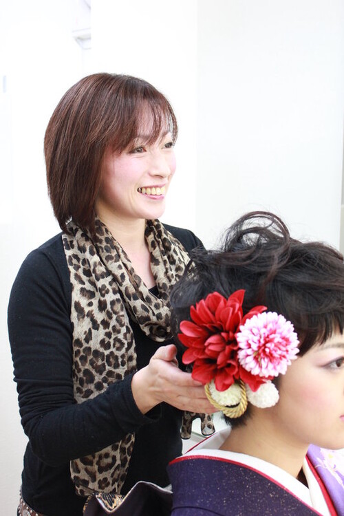 月待　さおり | ヘアースポット イングのスタイリスト