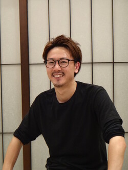 川上祐一郎 | fLaPのスタイリスト