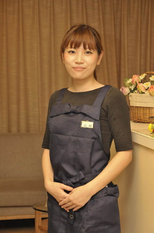 山﨑　麻以 | Vitamin SPA ＆BEAUTEのチーフエステティシャン