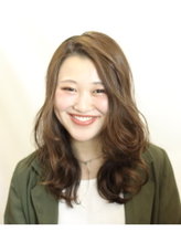 鎌塚いずみ | VERSTECK Lichtのスタイリスト