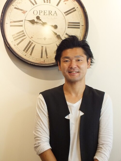 渡邉 俊一 | Lutz hair designのディレクター