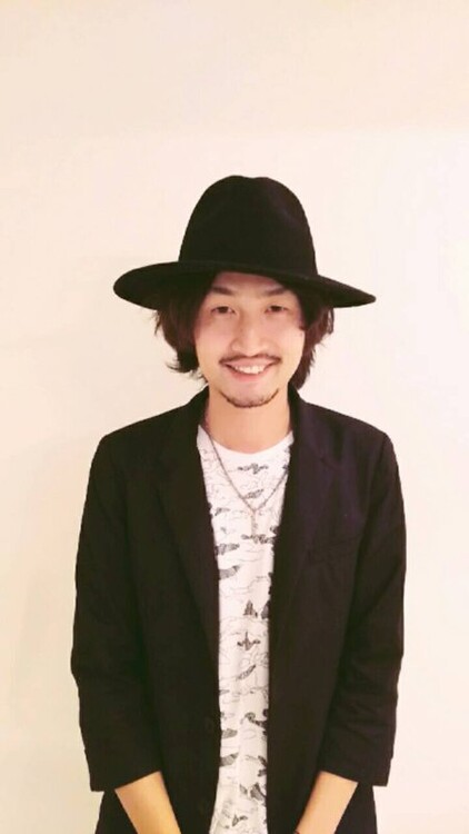 大西　祐輔 | ｈａｉｒ　Ｌｉｅｎのオーナー兼スタイリスト