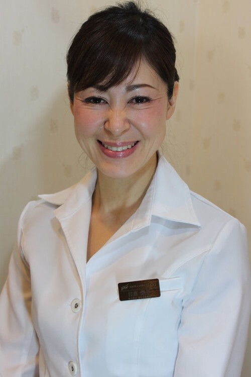 日高　栄子 | エステティックサロン feelの