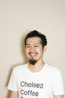 鬼頭孝二 | Cachina(カチーナ)のオーナー