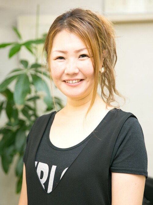 江嵜　真由美 | 美容室さろんどふじた ～アイラッシュ～のアイスタイリスト【歴８年】