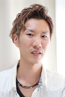 泉谷　瞬 | C-HOUSEのスタイリスト