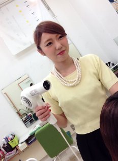 難波千尋 | Hair Resort  kata‐kataのスタイリスト