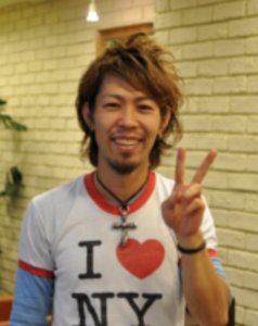 前島英樹 | Laughileのスタイリスト