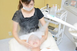 山村さとみ | シワたるみ専門店Silk faceのボワールリフティング認定エステ