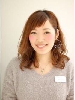 MIHO | ON FLEEKのスタイリスト