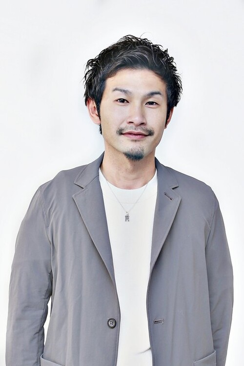 ひきたともゆき | TICK-TOCK ParadimeのTOP HAIRCREATOR