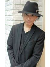 とうない　てつや | el zafiro 大阪淀屋橋の店長