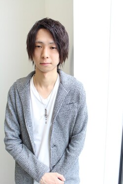 佐藤謙蔵 | Wiz千葉店のスタイリスト