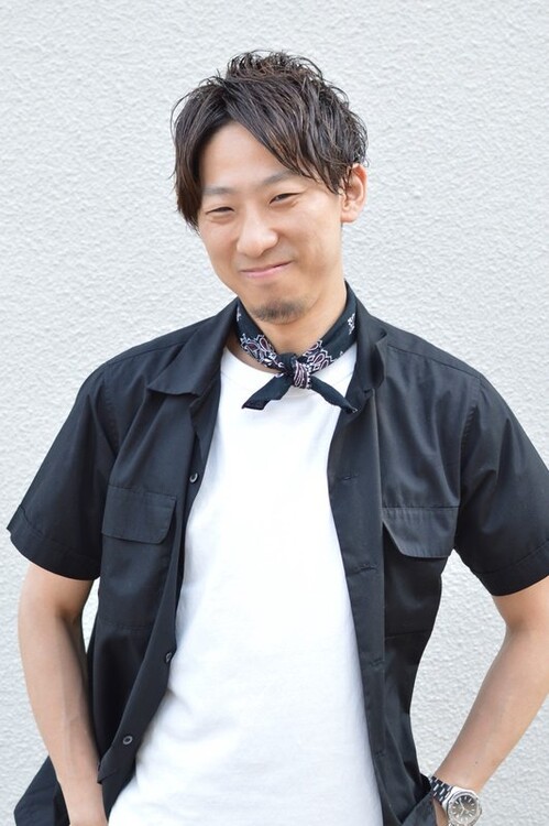 原田 憲太 | オブヘアー鷺沼店のシニアスタイリスト