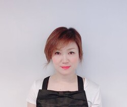 阿部 | Body make salon エヴィの代表