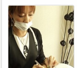 秋山 | eyelash GIZELEの