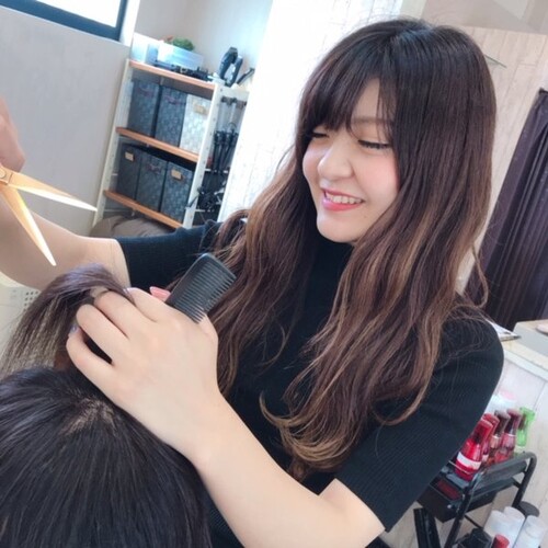 八木　鼓 | magiaのスタイリスト　アイリスト