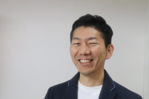 八木　広樹 | ヘアーズアッシュのオーナースタイリスト