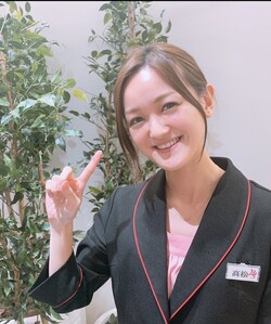 髙松　愛佳 | Eye Flash　心斎橋大丸ホワイトアベニュー店のトップアイデザイナー