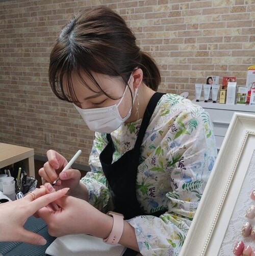 Mayu | nail salon Eclageの