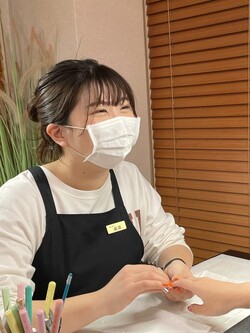 萩原　麻里生 | my.nailのネイリスト