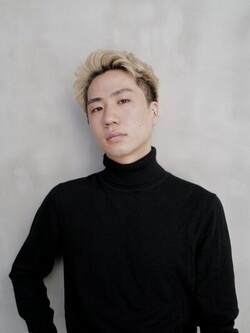 松井 隆人 | NERO HAIR SALONのスタイリスト