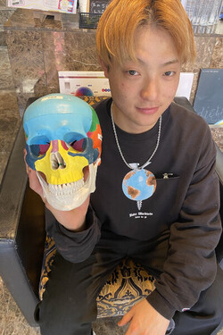 高山　佑真 | DOUZEのスタイリスト