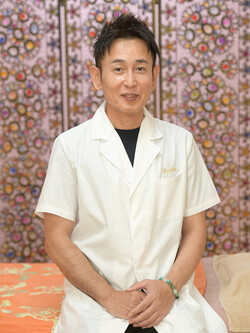 野村　ひろ(歴10年) | 隠れ家サロン Meshine(ミーシェ)のメンズエステティシャン