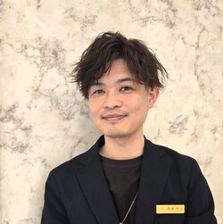 サトウ | 【ヘアーエステ専門店】Hair Esthe Salon yakの
