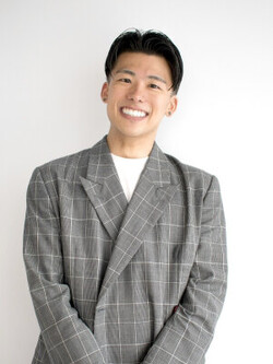 山中束真 | tasのスタイリスト