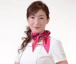 小川　恵子