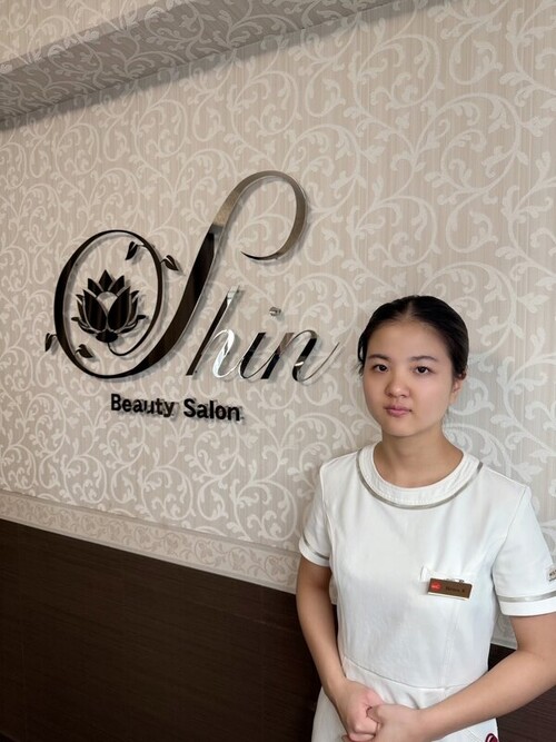 HIRONA.K | ビューティーサロンshinのエステティシャン