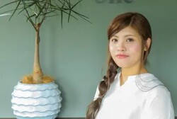青島 | 大人の女性のヘアサロンShe 浜松大平台店のスタイリスト