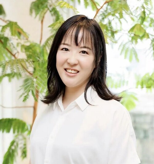 城所 | 大人の女性のヘアサロンShe 豊川店のスタイリスト