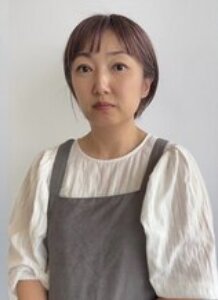 塚田 くみ | 髪質改善&トリートメント SUGAR mitakeのスタイリスト