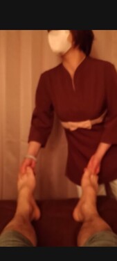 青島ゆうか | AXIの店長