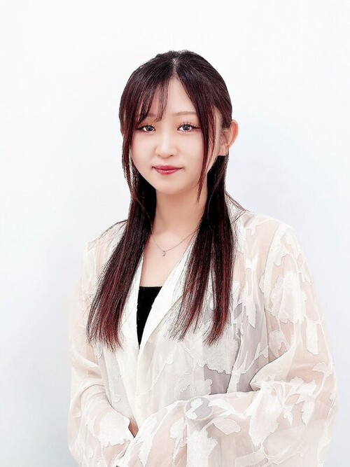 Kikuta | BLUE EYES TOKYO【アイブロウ/眉毛/まつげパーマ/マツエク専門店】の【副店長】アイデザイナー