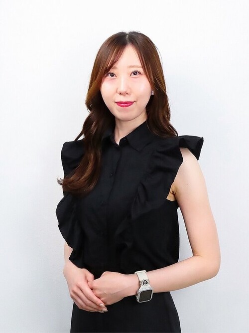 Tsukahara | BLUE EYES 原宿店【アイブロウ/眉毛/まつげパーマ/マツエク専門店】のアイデザイナー