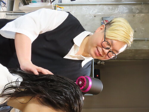 柳　朋宏 | SCHERE ZACK cut & spaのスタイリスト・スパニスト