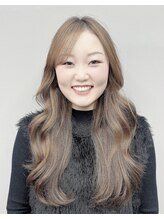 KARIN | VIM hair 泡瀬店のトップスタイリスト