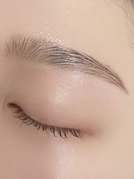 [アイキャッチ]眉毛Waxって？