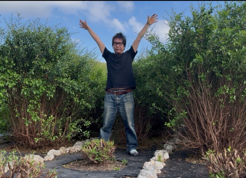 [アイキャッチ]アレルギー体質だからこそ施術に使うヘナを視察