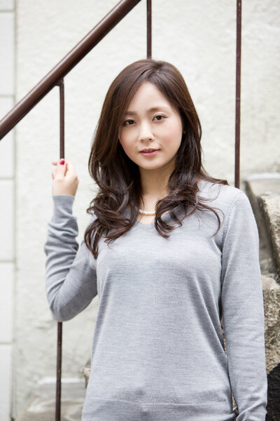 [アイキャッチ]華やぐ大人のくびれミディアム艶感カールで若見え美髪