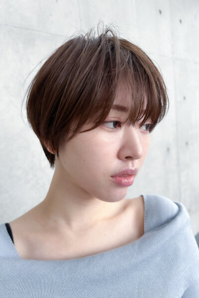 [アイキャッチ]大人可愛い小顔マッシュショートで柔らかく垢抜ける
